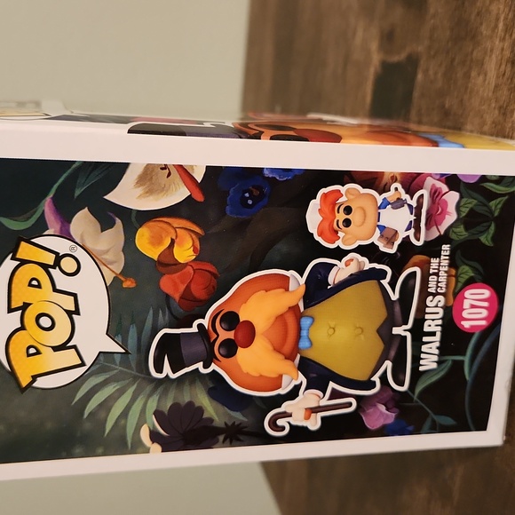 Funko Pop Alice in Wonderland Walrus - Picture 4 of 5
